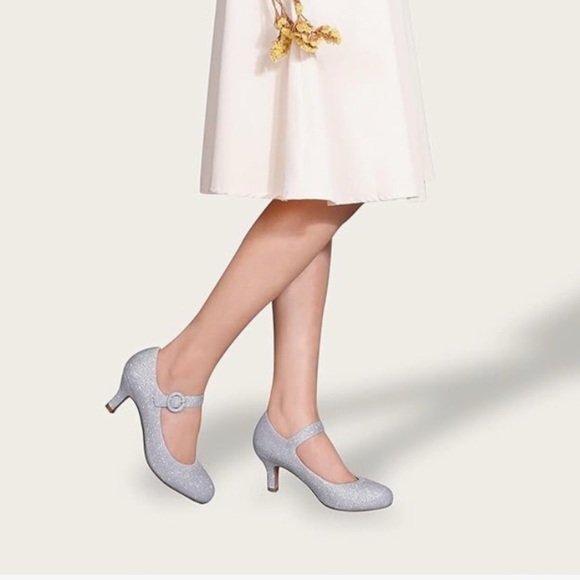 NEW-Low Kitten Heels - Picture 7 of 12